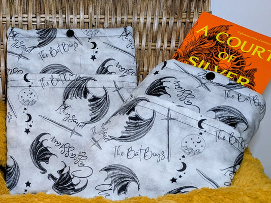 ACOTAR Bat Wings Book Sleeve | Night Court Inspired Protective Sleeve for Paperback, Hardback & Kindle