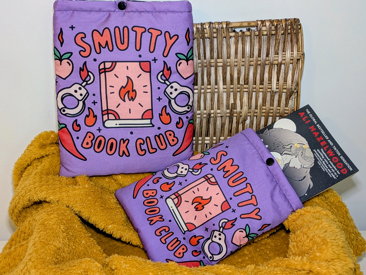 Smutty Book Club Book Sleeve | Padded Book Protector for Paperback, Hardback & Kindle