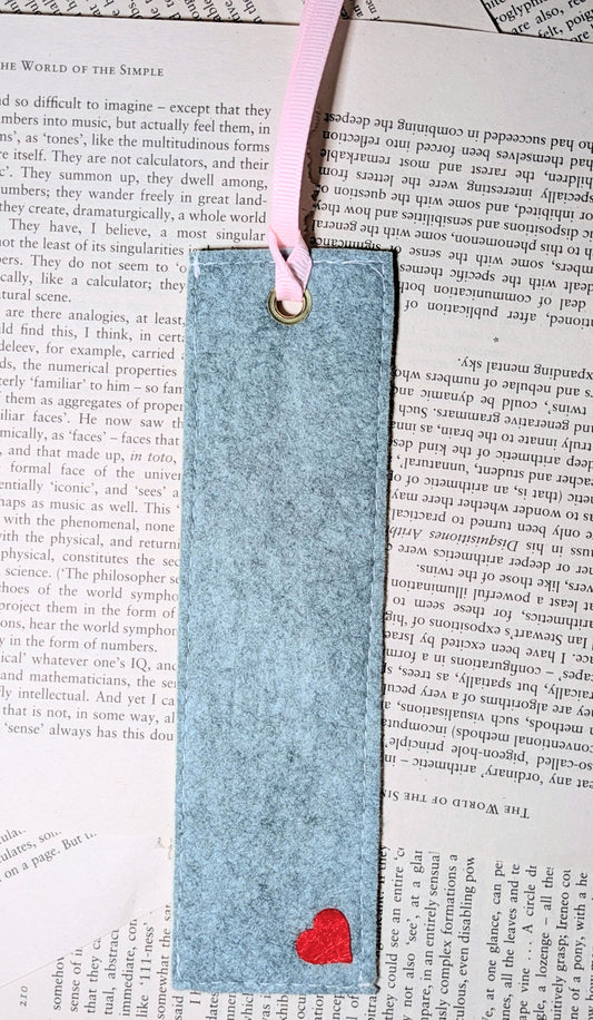 Hearts Felt Handmade Tassel Bookmark | Romantic Bookish Gift