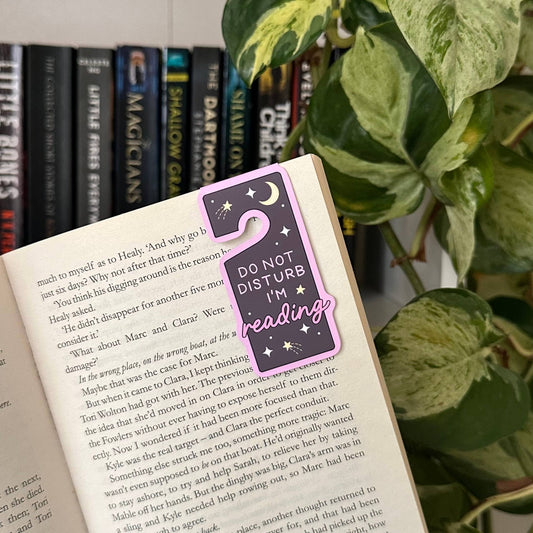 Do Not Disturb I'm Reading | Magnetic Bookmark Reading Gift