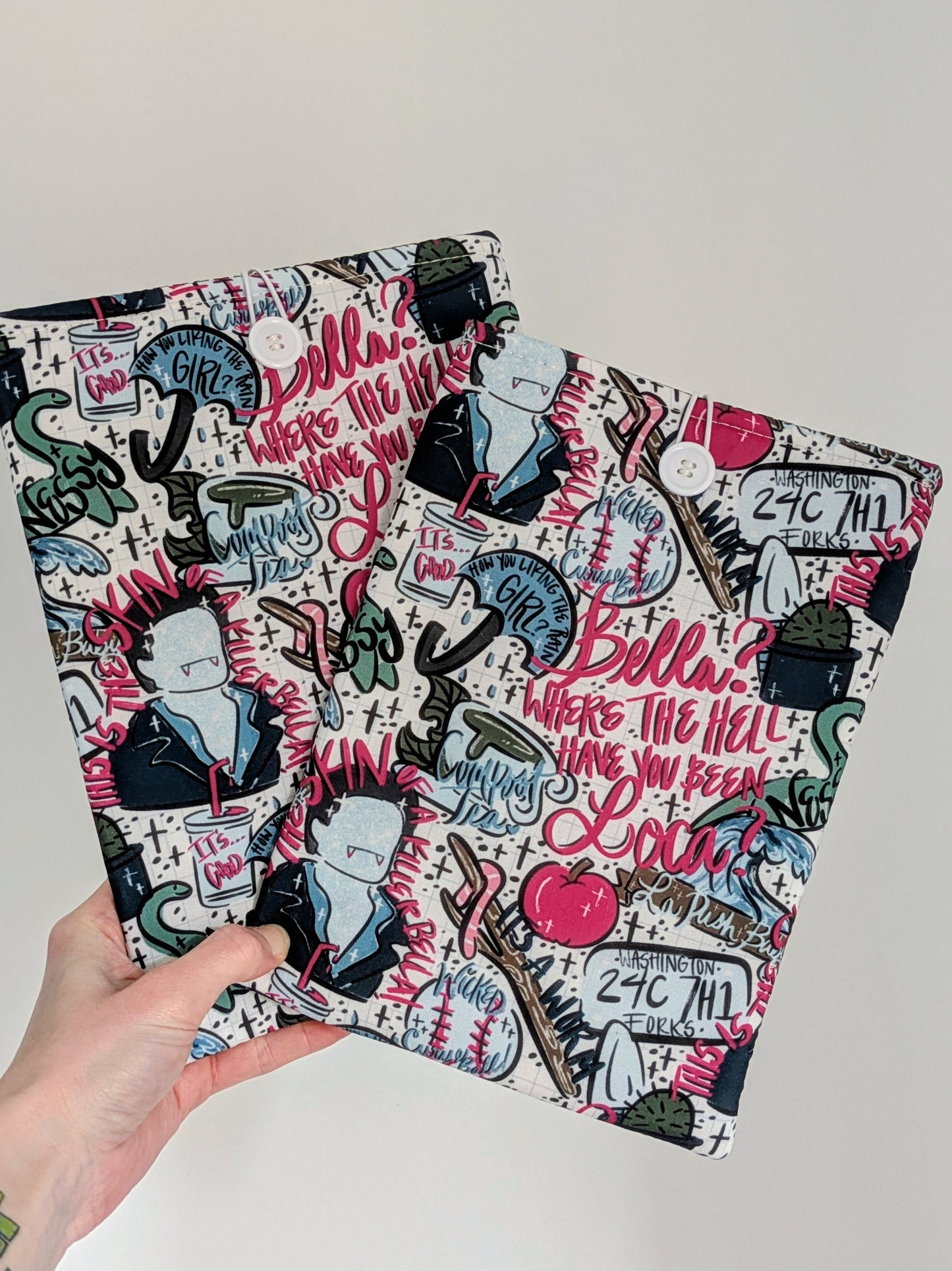 Twilight inspired book/kindle sleeve | Padded Protective Sleeve for Kindle or Book