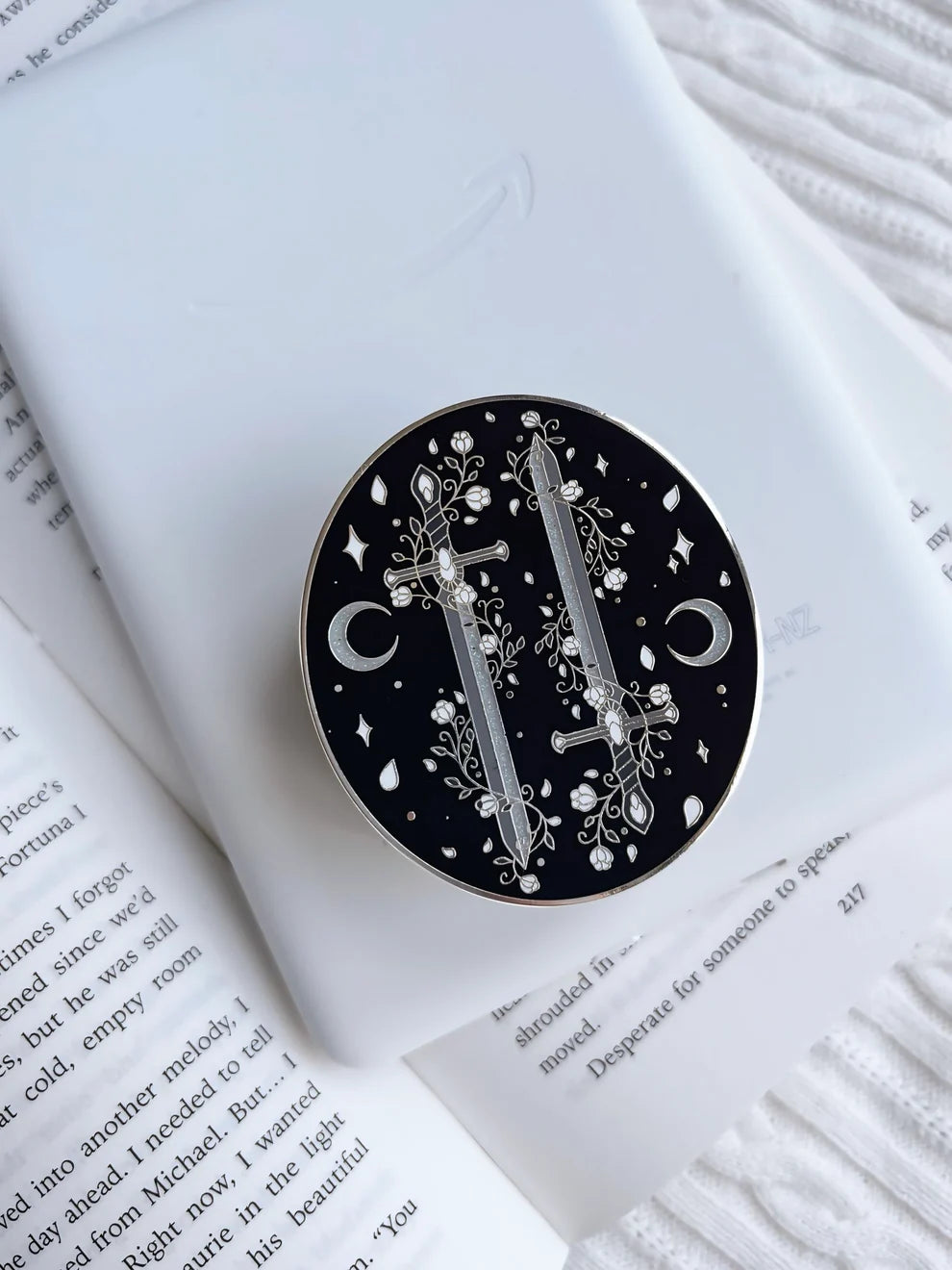 Silver Sword E-Reader Grip | Romantasy Reader Gift Accessory