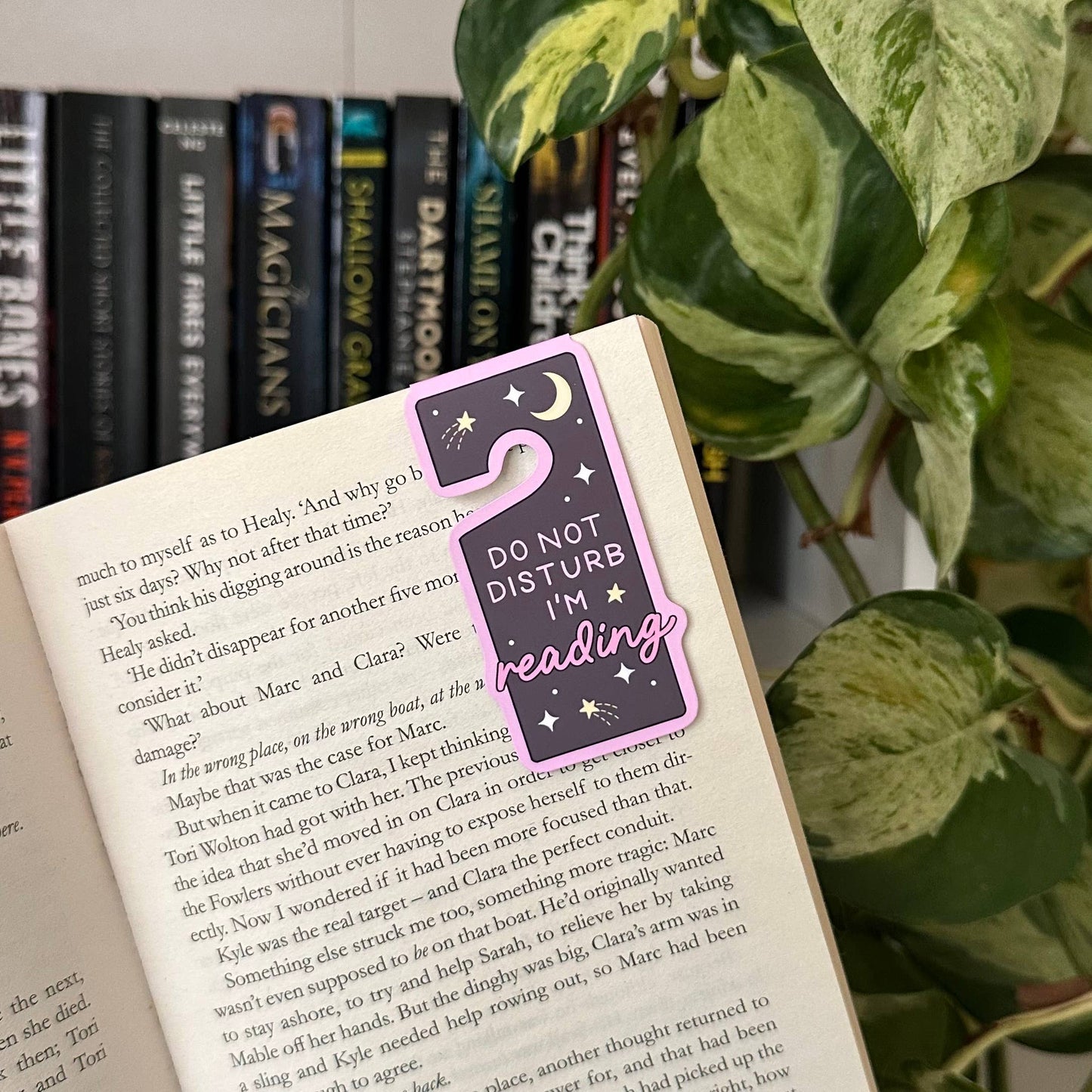 Do Not Disturb I'm Reading | Magnetic Bookmark Reading Gift