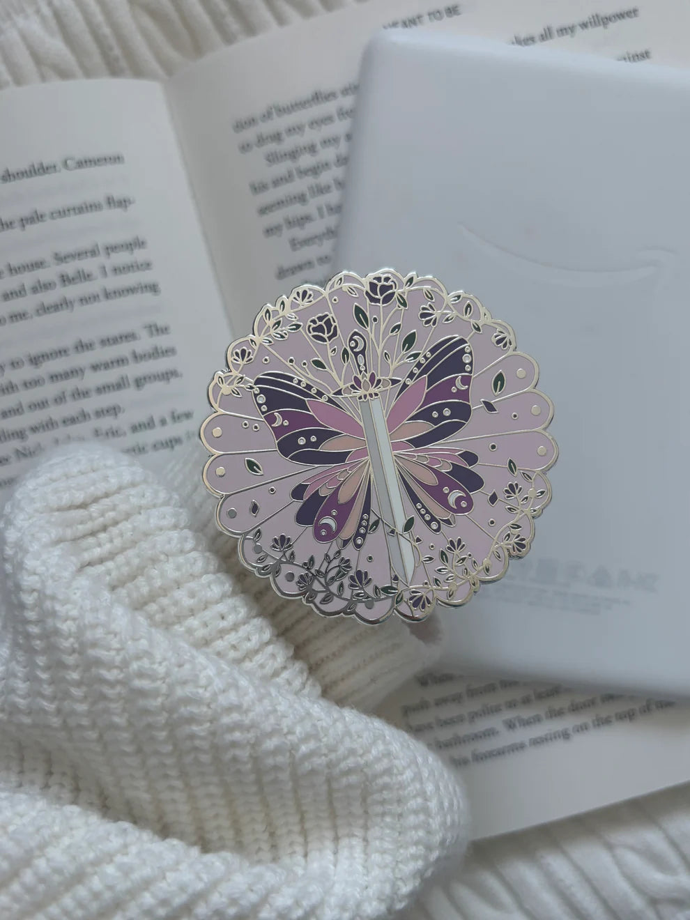 Butterfly Sword E-Reader Grip | Reader Gift Accessory